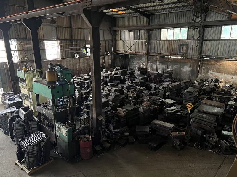 Yimi (Guangzhou) Automotive Parts Co, Ltd 제조업체의 생산 라인