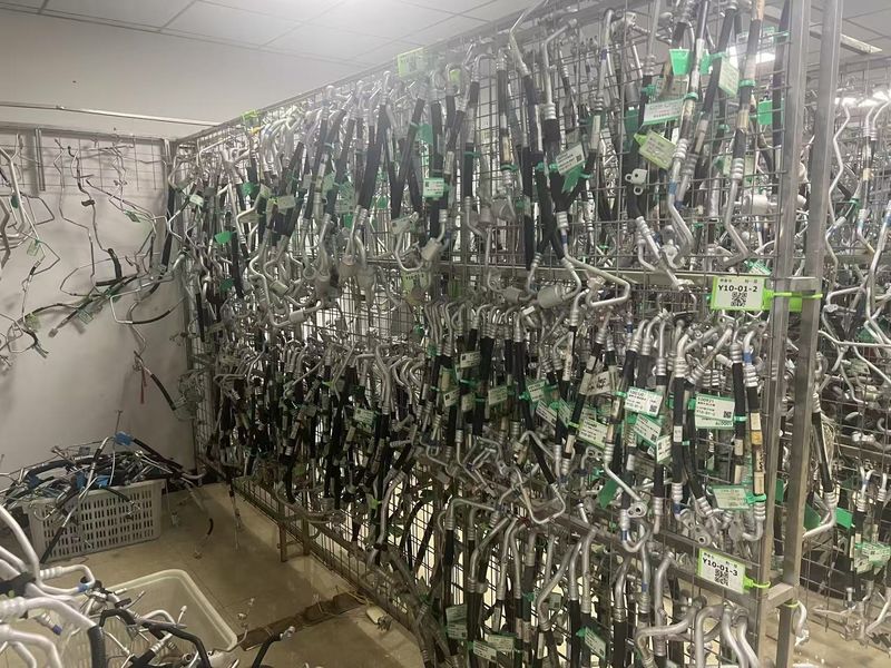 Yimi (Guangzhou) Automotive Parts Co, Ltd 제조업체의 생산 라인